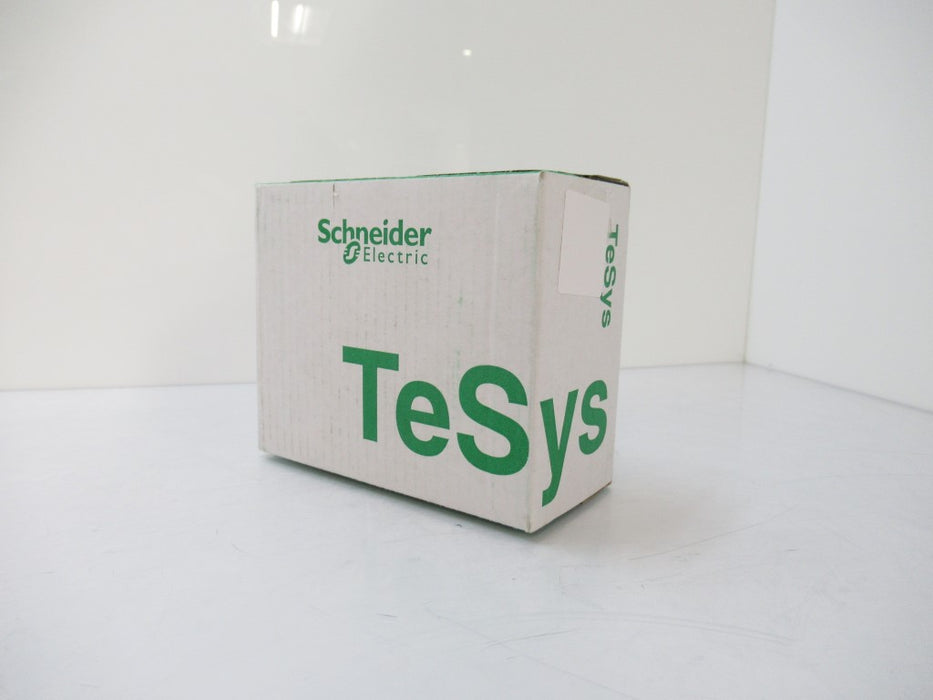 LC1D18F7 Schneider Electric TeSys Deca Contactor 3-Pole (3 NO) Coil (New In Box)