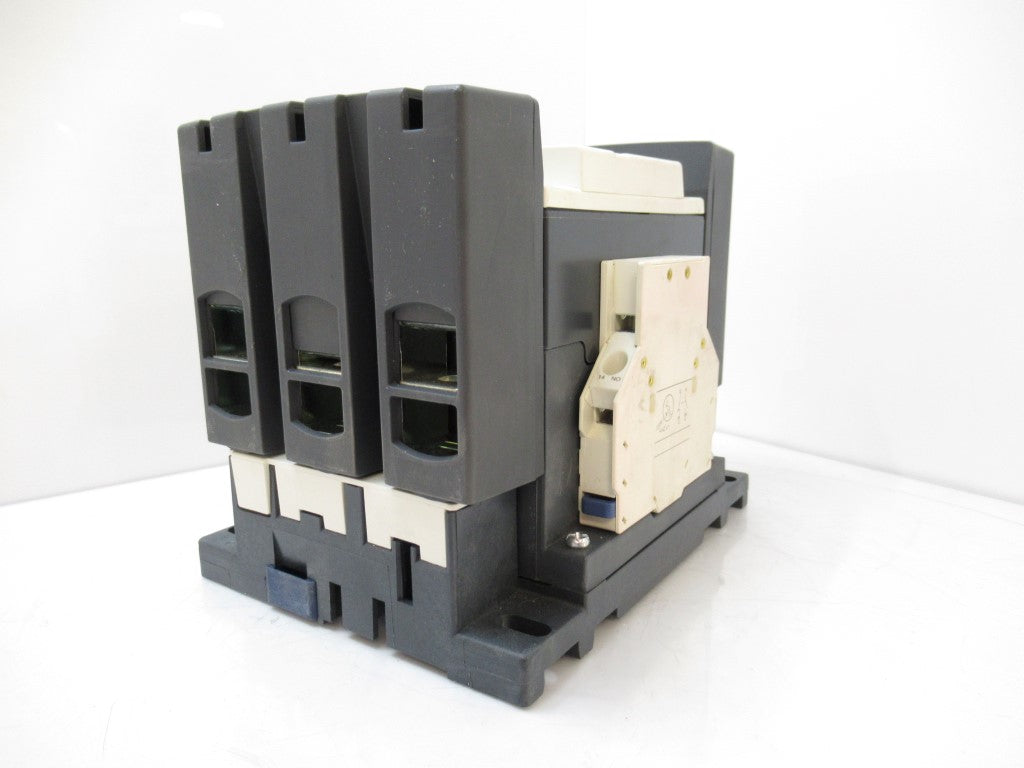 LC1 D115G7 LC1D115G7 Schneider Electric, Contactor TeSys Deca 115A 120VAC 3 Pole