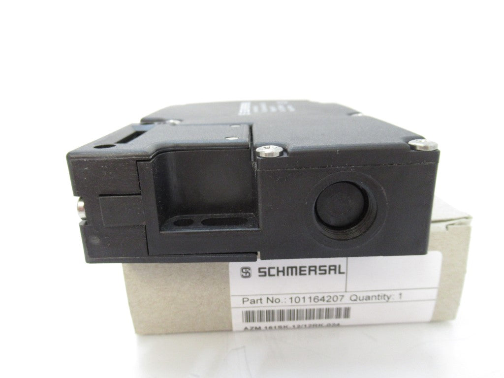AZM 161SK-12/12RK-024 Schmersal Solenoid Interlock, Keyed (New In Box)