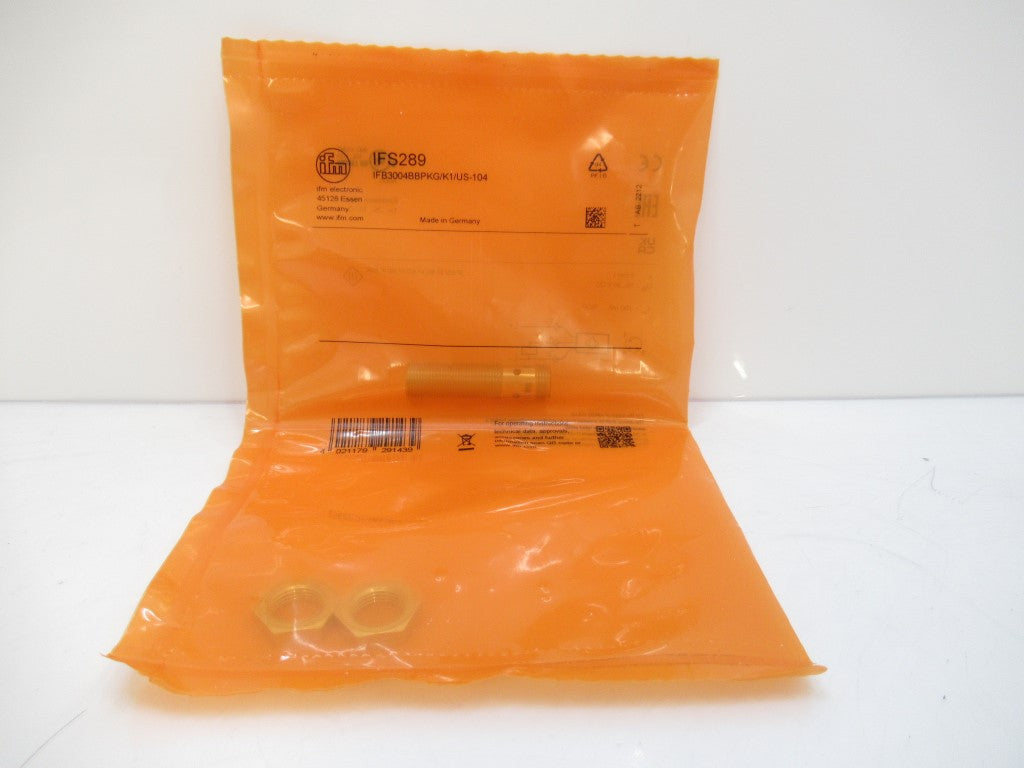 IFS289 IFB3004BBPKG/K1/US-104 Ifm Electronic Inductive Sensor, 3-Wire, M12