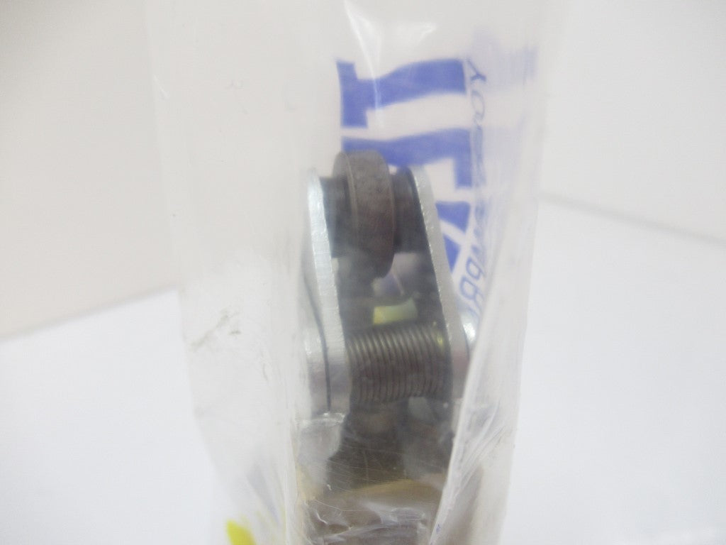 C48R8 Tekmatic Pneumatic Controls Slide Spool 4/2 Way 1/8G Roller Actuator (New)