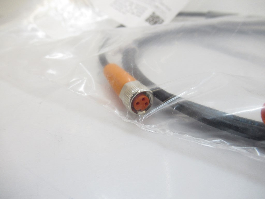 EVC267 Ifm Electronic, Patchcord Straight Female To Male M8, 1m, AWG 23