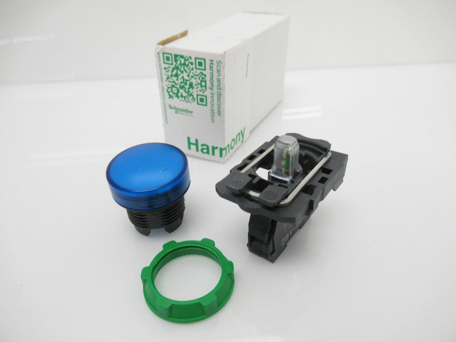 XB5AVB6 Schneider Electric Harmony XB5 Pilot Light, Blue, LED, 22mm, 24V AC/DC