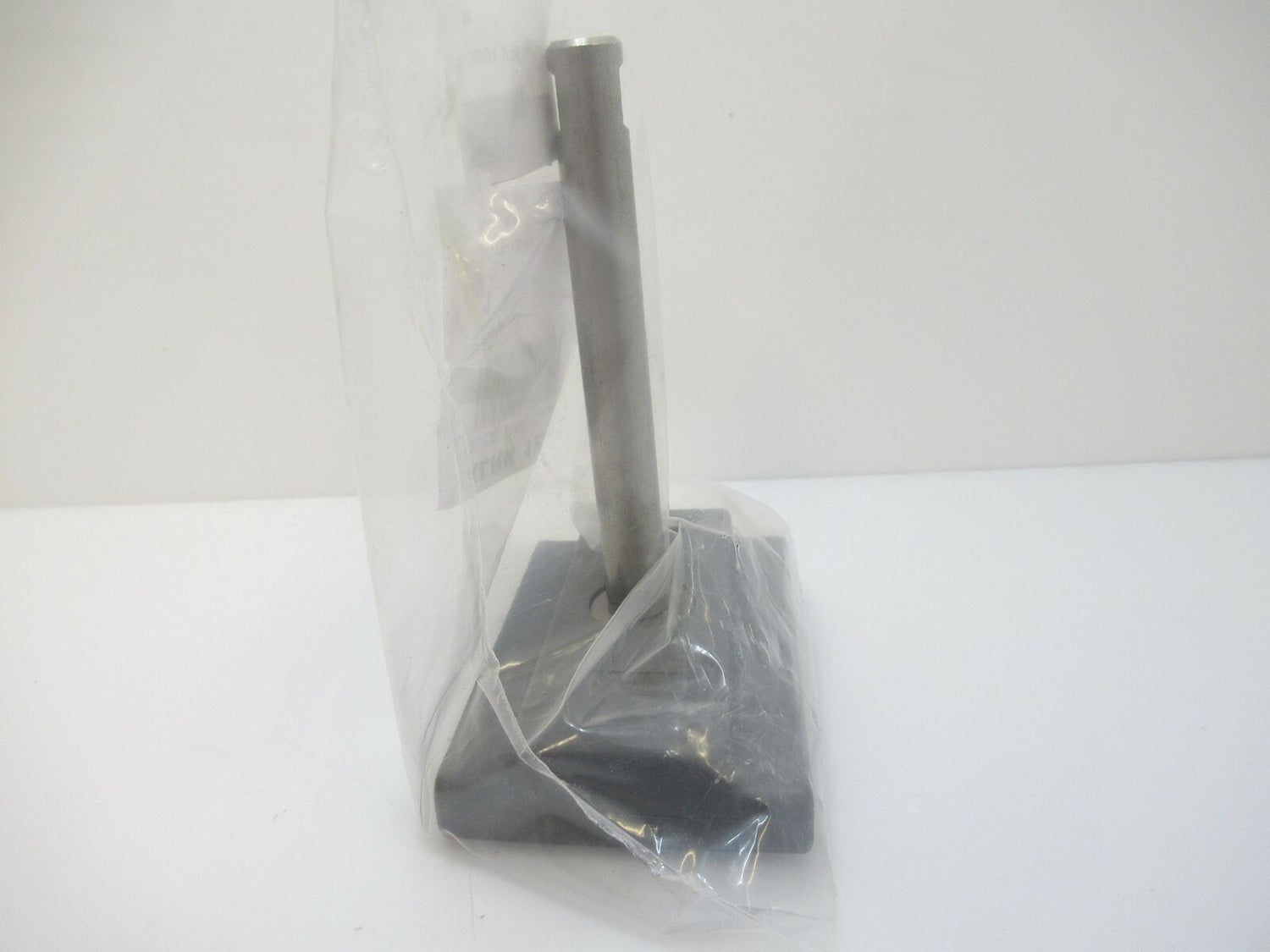 XLRK 12X100 D69 XLRK12X100D69 Flexlink Guide Rail Clamp Double New In Bag