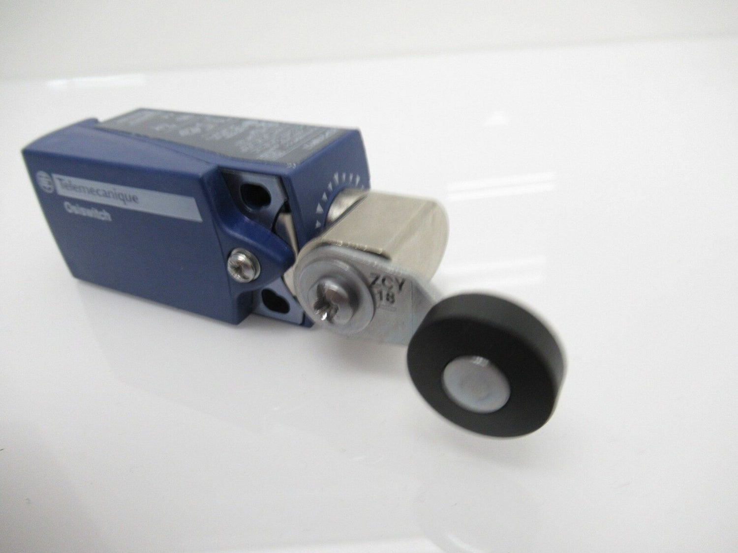 XCKP2118M12 Telemecanique ZCP21M12 Limit switches XC Standard