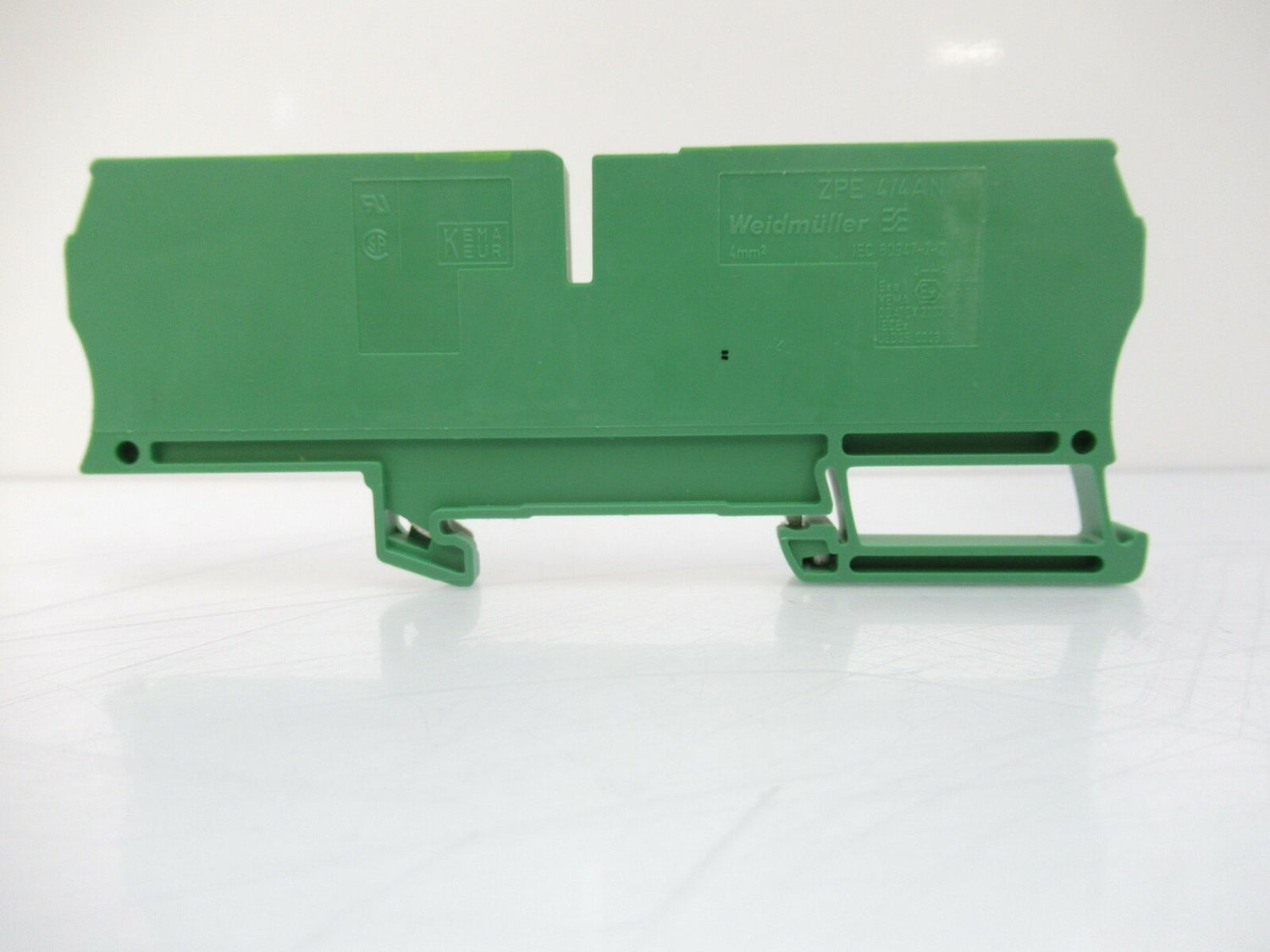 ZPE 4/4AN 7904280000 Weidmuller Terminal Block, Green (Sold By Unit New)